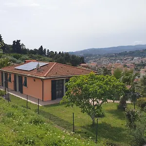 villa-lazzarini-appartamento-rosella-in-villa-con.hotelitalianriviera.com/